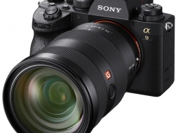 Полнокадровая фотокамера Sony Alpha 9 II оснащена гигабитным Ethernet-портом