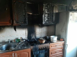 В Запорожье у пенсионерки сгорела кухня - соседи просят помочь