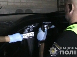 Полицейские провели обыск автомобиля из которого стреляли на Тираспольской