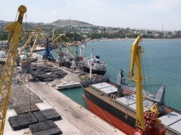 ''Порт заработал?'' В украденном Крыму заявили о ''прорыве санкций''