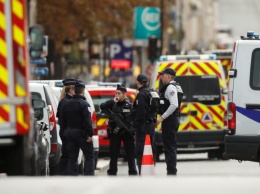 Убийца четырех полицейских в Париже оказался исламистом