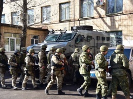 В зону разведения войск на Донбассе отправят больше полицейских