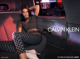 Все звезды в юбилейной рекламной кампании Calvin Klein