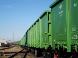 Через Украину начал курсировать контейнерный поезд из Китая в Словакию