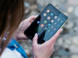 Складной Samsung Galaxy Fold получил вердикт от экспертов по ремонту техники