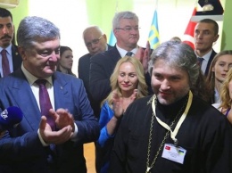 "25 намного больше 73": Священник ПЦУ призвал на Майдан уничтожать "зеленого дракона"