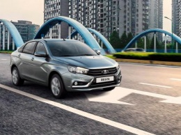 70 тысяч на «улучшайзинг»: Водитель рассказал о тратах на доработки LADA Vesta 2019