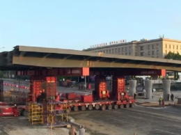 На выходных из-за работ на Шулявском путепроводе перекроют проспект Победы, общественный транспорт изменит работу (схемы)