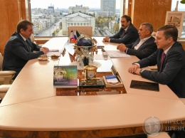 Председатель Совмина Крыма Юрий Гоцанюк провел рабочие встречи с Президентом и Премьер-министром Республики Татарстан