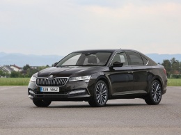 Оглашены цены на рестайлинговую Skoda Superb