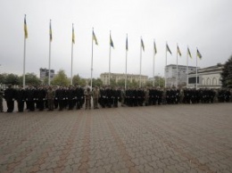 В Днепре более ста ребят торжественно дали клятву военного лицеиста