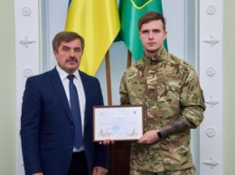 В горсовете поздравили военнослужащих с Днем защитника Украины