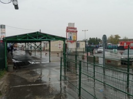 КПВВ в Станице временно закрыли из-за "заминирования"