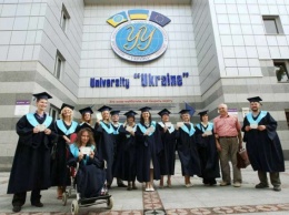 Университет "Украина" просит организовать подвоз студентов с инвалидностью к месту учебы