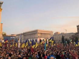 Митинги в Киеве: в полиции назвали количество участников (ФОТО)