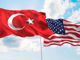 Трамп ввел санкции против Турции за наступление в Сирии