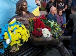 Памятник Кузьме Скрябину открыли в селе под Киевом