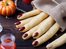 Простые и вкусные рецепты: как приготовить печенье "пальцы ведьмы" к Хеллоуину