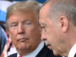 Трамп направил письмо Эрдогану с призывом не вторгаться в Сирию