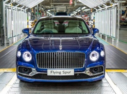 Bentley приступает к производству новой Flying Spur