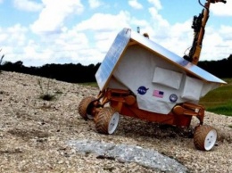 NASA планирует запустить аппарат для поиска воды на Луне