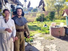 На Днепропетровщине в колодце с мусором обнаружили женщину (ФОТО)