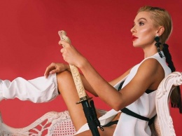 Опасная красотка: Анна Буткевич снялась в горячей фотосессии для XXL