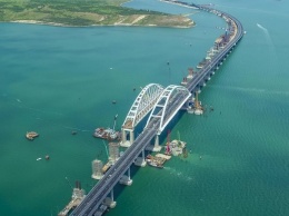 Минтранс определил запретные для плавания районы возле Крымского моста