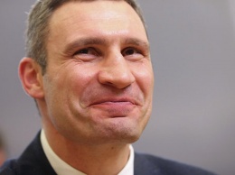 Депутат "Слуги народа" просит Кличко выделить его помощникам квартиры в Киеве