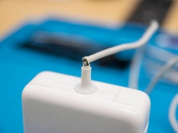 Что делать, если повредился кабель зарядки MacBook