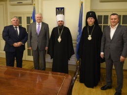 Украинские дипломаты поздравили ПЦУ с признанием Элладской церковью