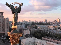 Красоты Киева увидит весь мир: BMW сняла рекламу новой модели в украинской столице (видео)