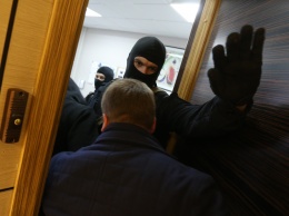 Квартиру координатора штаба Навального обыскали в его отсутствие