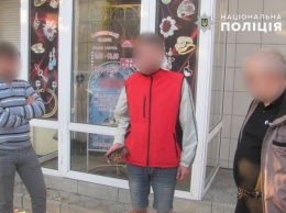 В Северодонецке у ребенка средь бела дня украли телефон