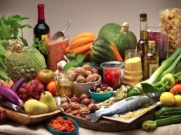 Вода, сезонные овощи и специи: украинцам дали "здоровые" советы на осень