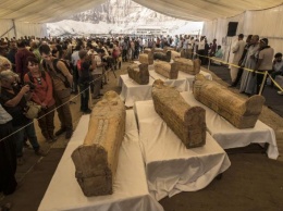В Египте обнаружили 30 нетронутых саркофагов с мумиями