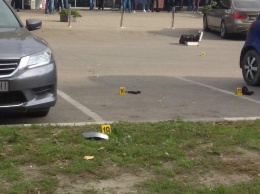 Стрельба возле супермаркета в Харькове: версия (фото, видео)
