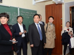 Представители Китая ознакомились со сферой образования Харькова