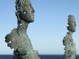 Скульптуру мастера из Днепра показали на одной из наибольших международных выставок в Сиднее