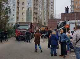 "Титушки" побили участников акции протеста