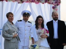 На Херсонщине состоялась свадьба моряка Виктора Безпальченко, освобожденного из российского плена