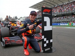 Второй поул в карьере принес Ферстаппену победу в квалификации Гран-при Мексики