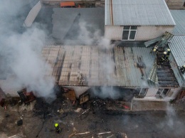 «Пламя сумасшедшее»: масштабный пожар в Днепре