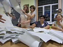 Выборы в Раду: на участке 198 округа пересчитывают голоса