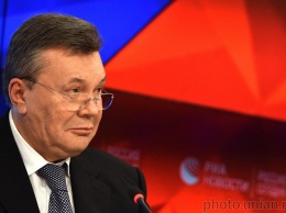 КСУ завтра рассмотрит лишение Януковича звания президента