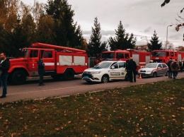 В Киеве произошел пожар в одной из больниц Лесного массива, - ФОТО