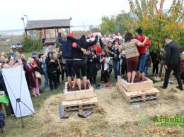 Фестиваль крафтового вина прошел в Николаеве (ФОТО)