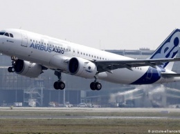 Индийский лоукостер заказал у Airbus самолетов на 30 миллиардов евро