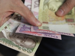 Фальшивые деньги в Украине: как распознать и что с ними делать