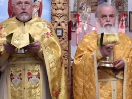 Клирик Греческой церкви отслужил совместную литургию с ПЦУ в Запорожье